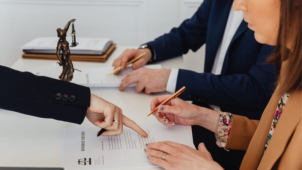 Cetățenii vor putea cumpăra apartamente, mașini și alte bunuri confiscate de stat la prețuri mai mici decât pe piață, chiar și cu -50%