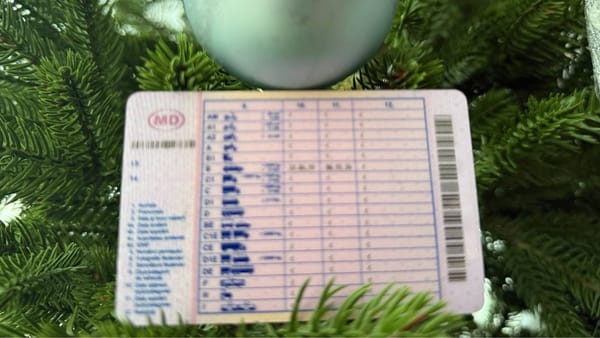 Decis! Conducătorii auto vor avea un nou permis de conducere - vor fi sau nu obligați șoferii să-și preschimbe carnetul?