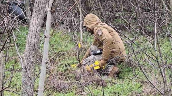 Drona găsită în satul Crocmaz este activă și conține explozibil.  Din zonă sunt evacuați toți localnicii