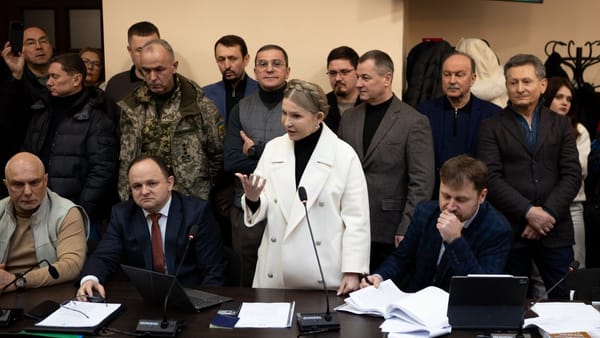 Peste 268.000 de euro, deja achitate pentru cauțiunea Iuliei Timoșenko. Zelenski comentează acuzațiile lansate de deputată