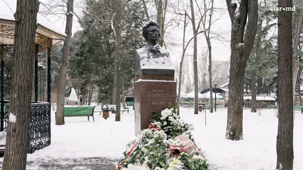 Astăzi se împlinesc 176 de ani de la nașterea lui Mihai Eminescu și este marcată Ziua Națională a Culturii