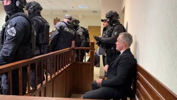 Fostul lider democrat Vladimir Plahotniuc rămâne în arest pentru încă 30 de zile, la solicitarea procurorilor