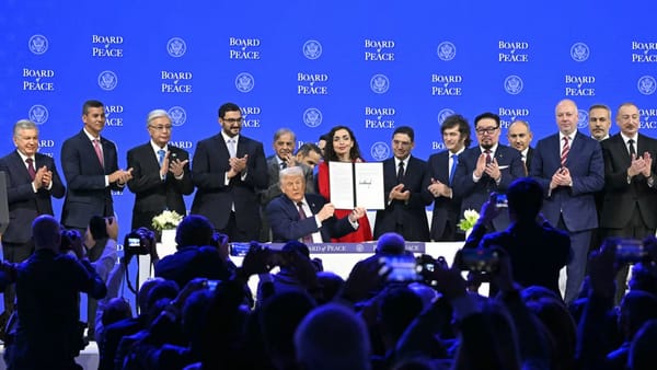 Donald Trump a semnat documentul de constituire al Consiliului pentru Pace, la Forumul Economic Mondial de la Davos