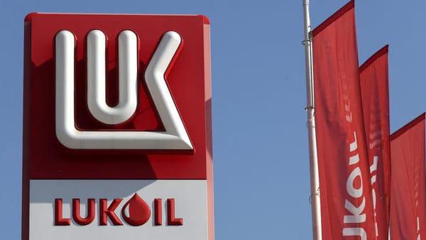 Activele internaționale ale Lukoil ar putea ajunge la o companie americană. Tranzacția, în așteptarea aprobării SUA