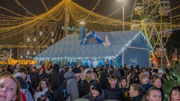 Târgul de Crăciun din capitală se încheie duminică cu concert și tombolă cu premii