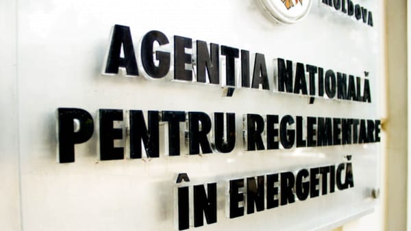 ANRE: Accizele și marjele comerciale vor influența prețurile la benzină și motorină în 2026