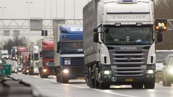 ANTA: Transportatorii trebuie să înregistreze cursele digitale în sistemul BIREG înainte de a intra în Ungaria