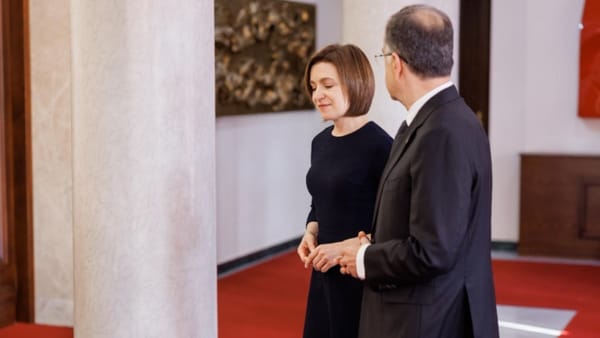 Maia Sandu îl găzduiește pe liderul Albaniei în vizită oficială: ce include agenda