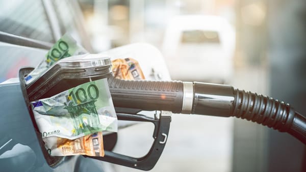 Benzina și motorina cresc ușor: prețurile maxime pentru 21 ianuarie 2026
