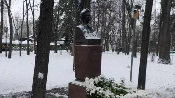 Astăzi se împlinesc 176 de ani de la nașterea lui Mihai Eminescu și este marcată Ziua Națională a Culturii