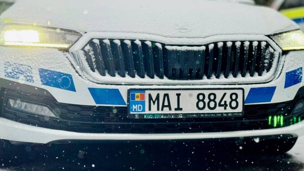 Fetiță de nouă ani, accidentată de o ambulanță aflată în misiune, la Basarabeasca