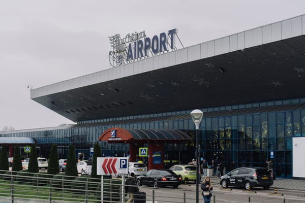 ACTUALIZARE! Nicio bombă la Aeroportul din Chișinău. Pasagerii își pot continua deplasările