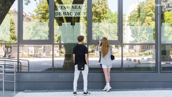 Bacalaureat 2026: Se extinde lista candidaților eligibili pentru „10” din oficiu la limba străină