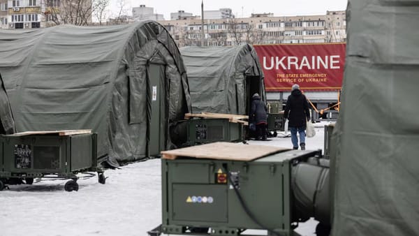 „Căldură pentru Ucraina”: În R. Moldova a fost lansată o strângere de fonduri pentru generatoare destinate țării vecine