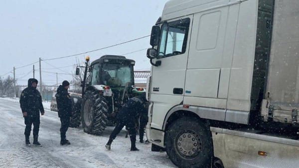 Circulația transportului de mare tonaj, sistată pe întreg teritoriul țării până la ora 22:00