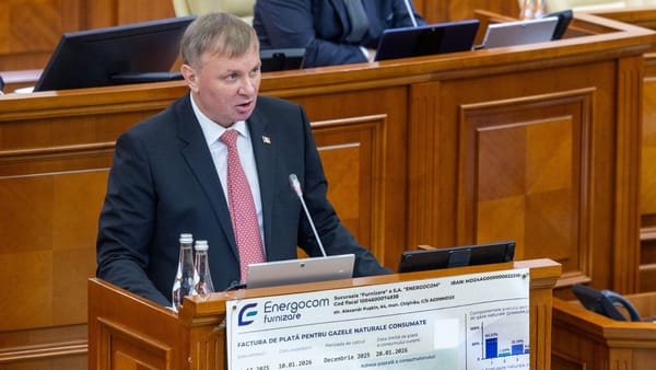 Trei fracțiuni parlamentare din opoziție au înaintat o moțiune simplă împotriva politicilor statului în domeniul energetic