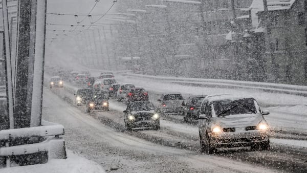 Meteorologii actualizează avertizarea! Ninsorile puternice și vântul intens sunt așteptate pe 18 februarie