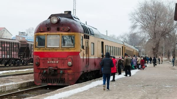 Șomajul tehnic la CFM, prelungit până în martie. Aproximativ o mie de angajați rămân temporar acasă