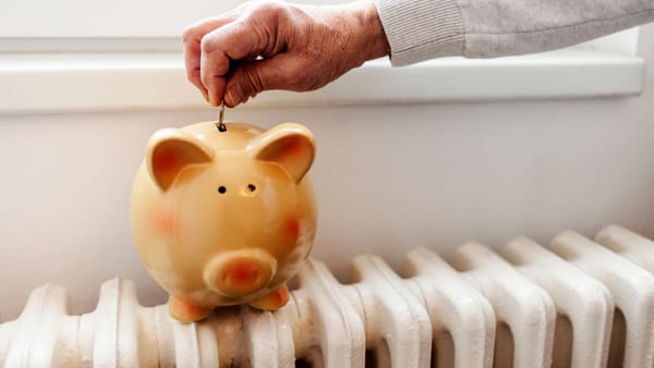 După scăderea tarifelor la gaz, urmează și căldura? ANRE dă termen furnizorilor până pe 5 februarie