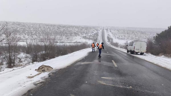 Drumarii mobilizați în sud: cum s-a desfășurat asigurarea circulației și întreținerea traseelor naționale