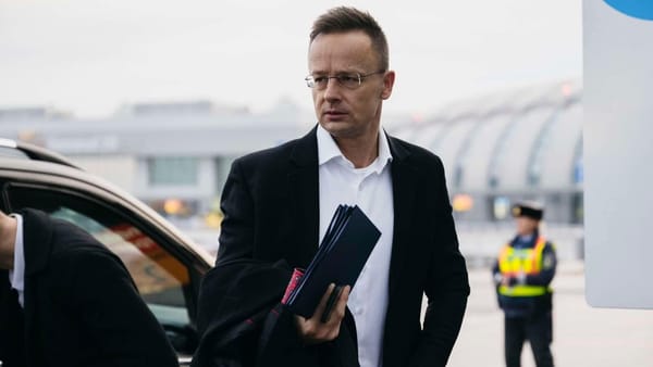 Blocaj în Consiliul UE: Ungaria refuză sancțiunile împotriva Rusiei până la reluarea livrărilor de petrol