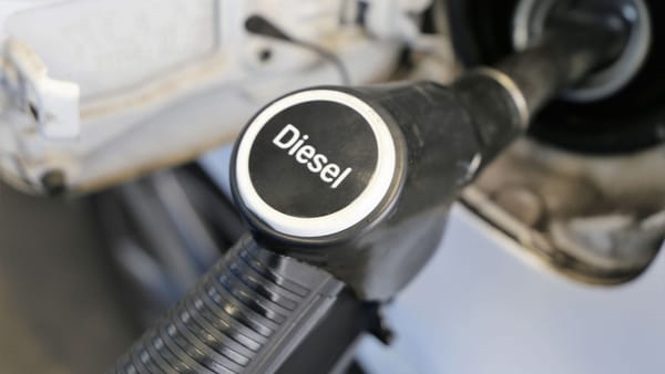 Fără panică: ANRE dă asigurări că R. Moldova dispune de suficiente stocuri de motorină