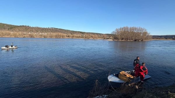 Alertă pe Nistru: petrolul continuă să vină din Ucraina, iar zona Naslavcea rămâne fără apă