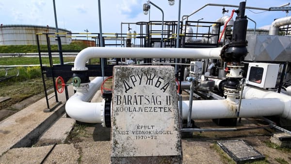 Ungaria acordă Ucrainei trei zile pentru a restabili tranzitul petrolului prin conducta Drujba