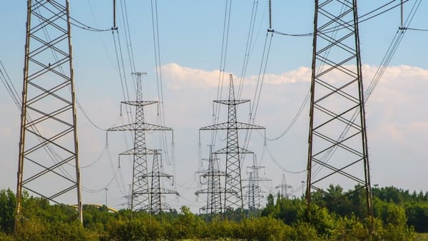 Importuri și cooperare regională: R. Moldova are energie electrică pentru ziua de 25 martie