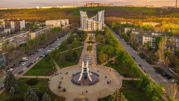 Restricții de circulație pe strada Miron Costin din sectorul Rîșcani al capitalei. Se aplică din această seară