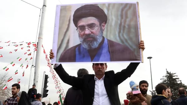 Confirmat: Mojtaba Khamenei - noul lider suprem al Iranului. Gărzile Revoluționare i-au jurat credință
