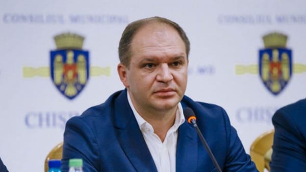 VIDEO/ Primarul Ion Ceban cere ridicarea stării de urgență și critică presiunile privind reducerea iluminatului public