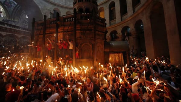 Paște 2026: Focul Haric va ajunge și în acest an din Israel, în ciuda conflictului din regiune. Anunțul Mitropoliei