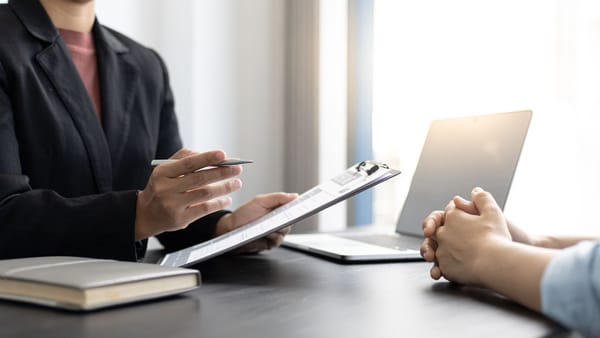 Peste 11 mii de locuri de muncă sunt vacante în R. Moldova. Cele mai multe sunt pentru cusătorese, muncitori și șoferi