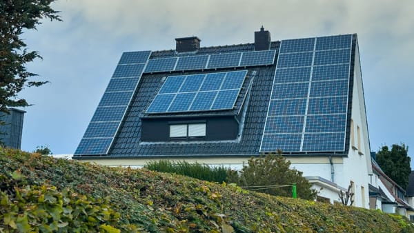 Finanțare pentru case mai eficiente energetic: CNED anunță un nou apel național pentru 1.000 de gospodării