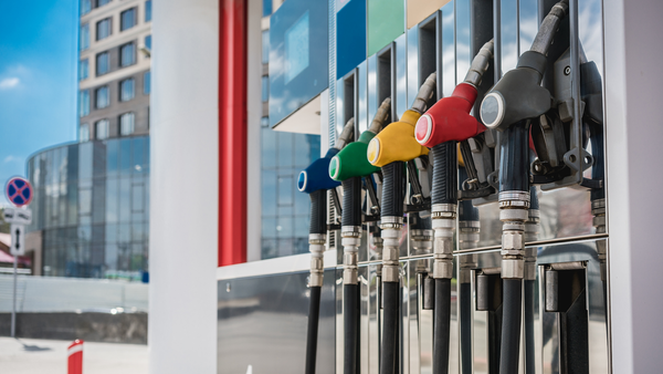 Motorina - la câțiva bani distanță de 31 de lei. Stocuri limitate disponibile - consum asigurat doar pentru șapte zile