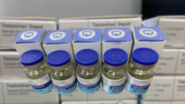 Anabolizante, depistate în colete expediate prin Aeroportul Internațional Chișinău