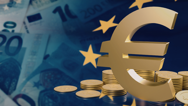 Cursul valutar pentru weekend - ce se întâmplă cu principalele monede de referință