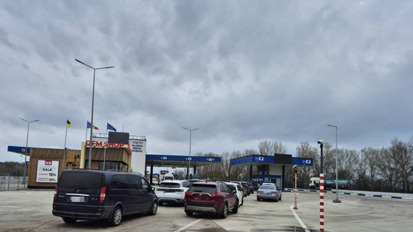 Trafic intens la Palanca: flux crescut de călători pe direcția ieșire din Republica Moldova