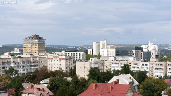 Tranzacțiile imobiliare în Chișinău s-au prăbușit cu peste 80% în doi ani. Cumpărătorii nu mai acceptă prețurile cerute