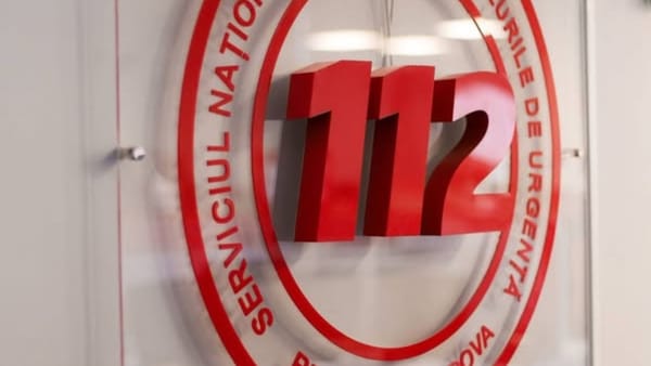 Aplicația 112MD, din ce în ce mai folosită. Într-o lună a fost descărcată de aproape 6.000 de utilizatori