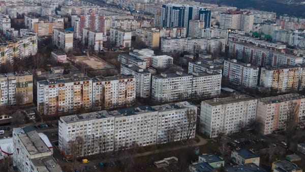 Mai multe semnături, mai puține abuzuri: Statul modifică regulile de înființare a asociațiilor de proprietari în condominiu