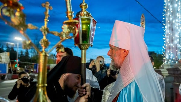 Și Mitropolia Moldovei ar urma să aducă Focul Haric în R. Moldova