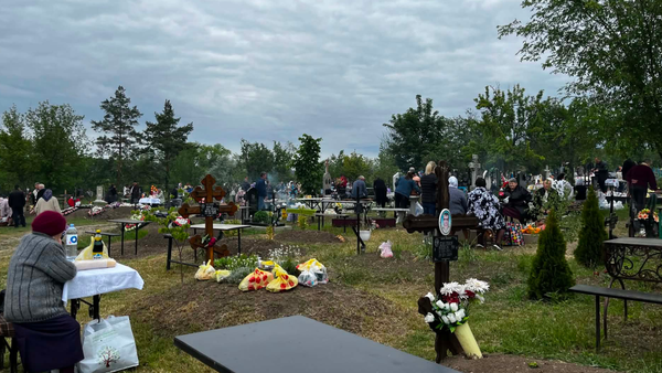 Creștinii din Republica Moldova sărbătoresc Paștele Blajinilor. Ce  reguli trebuie respectate în cimitire