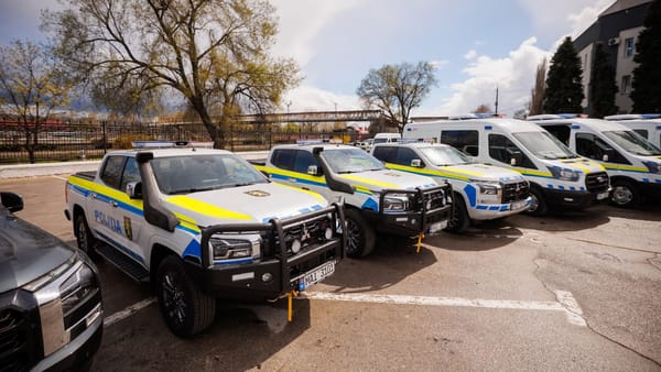 FOTO/ Poliția din R. Moldova primește mașini și echipamente noi pentru intervenții mai rapide și mai sigure