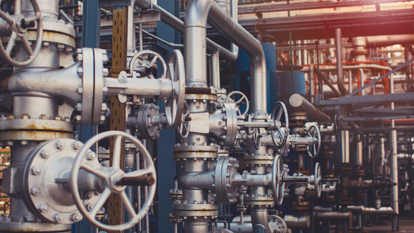 ANRE dă undă verde investițiilor în rețelele de gaze și apă din țară