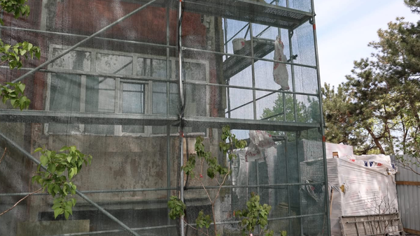 FOTO/ De la consum mare la eficiență: primul bloc din Chișinău reabilitat energetic