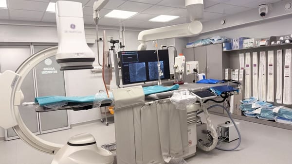 Institutul de Cardiologie a fost dotat cu un sistem unic în R. Moldova. Intervențiile pe inimă vor fi urmărite în direct