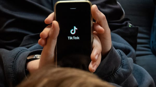 Un tânăr de 25 de ani a fost găsit mort după o transmisiune live pe TikTok
