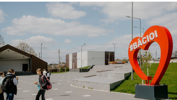 FOTO/ Mii de locuitori din Băcioi vor avea apă mai bună și drumuri modernizate